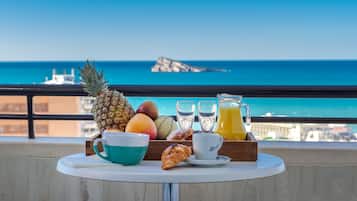 Desayuno inglés (EUR 5 por persona)
