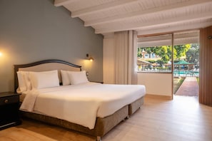 Executive Room, 1 King Bed, Non Smoking