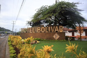 Exterior - Hotel Faranda Bolivar Cucuta, a member of Radisson Individuals (San José de Cúcuta)