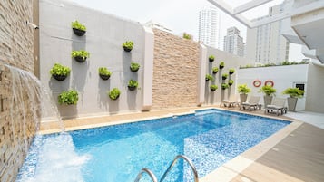 Piscina externa