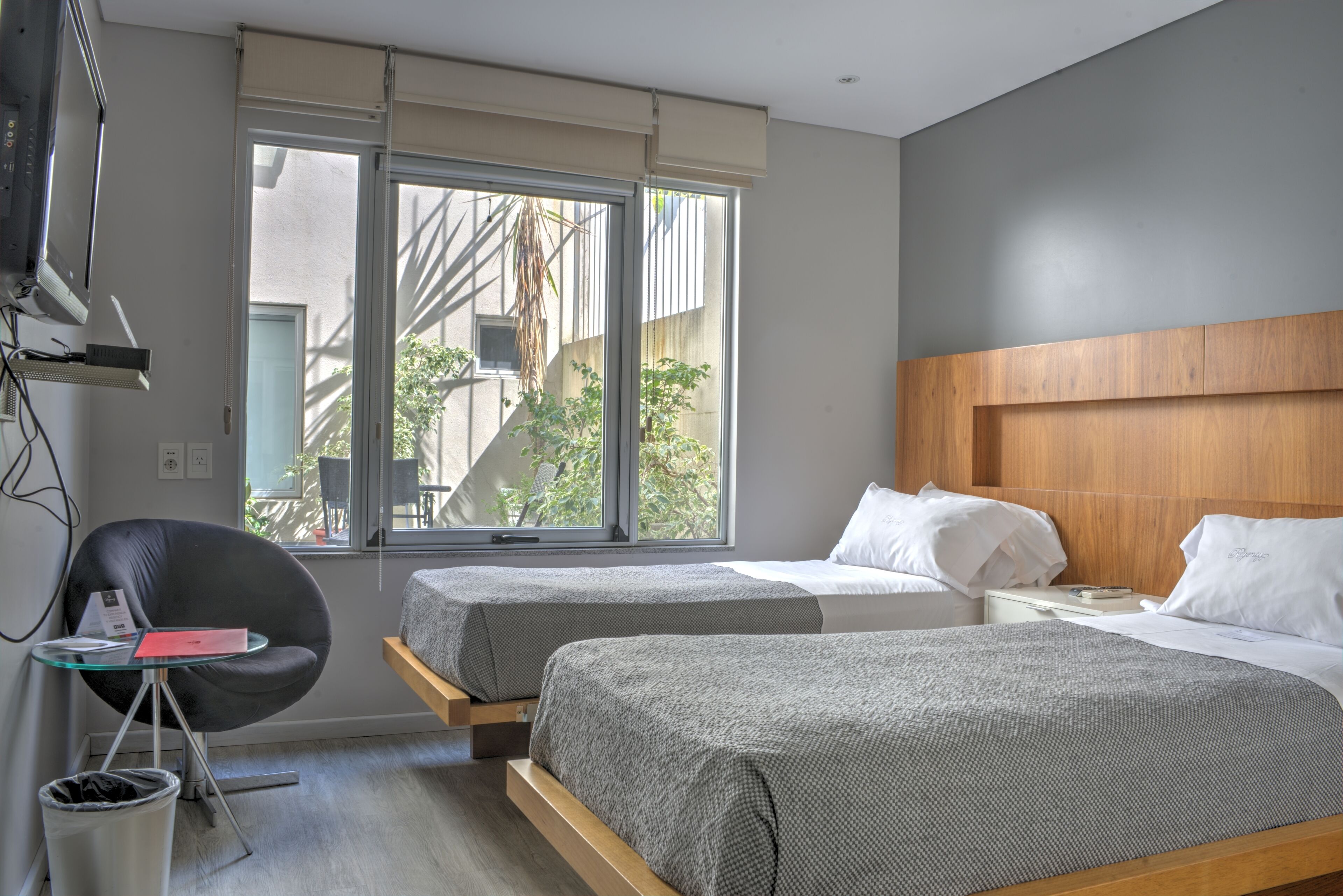 pillow-top beds, minibar, in-room safe, desk