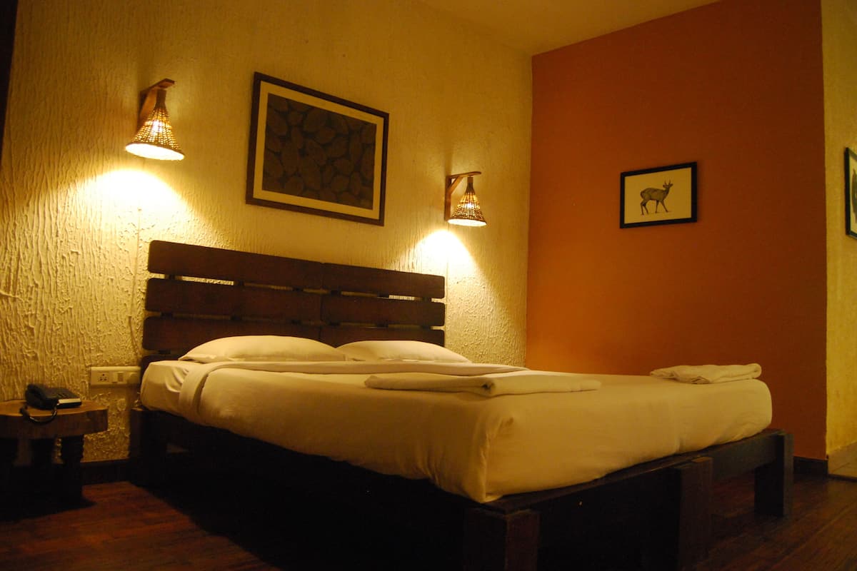 Deluxe Room | In-room safe, desk, rollaway beds, free WiFi