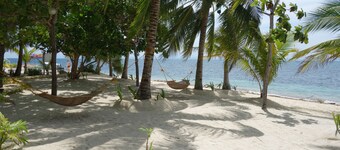 Slam's Garden Dive Resort