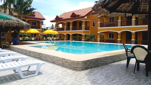 Slam's Garden Dive Resort