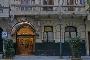 Exterior - Prince (Buenos Aires)