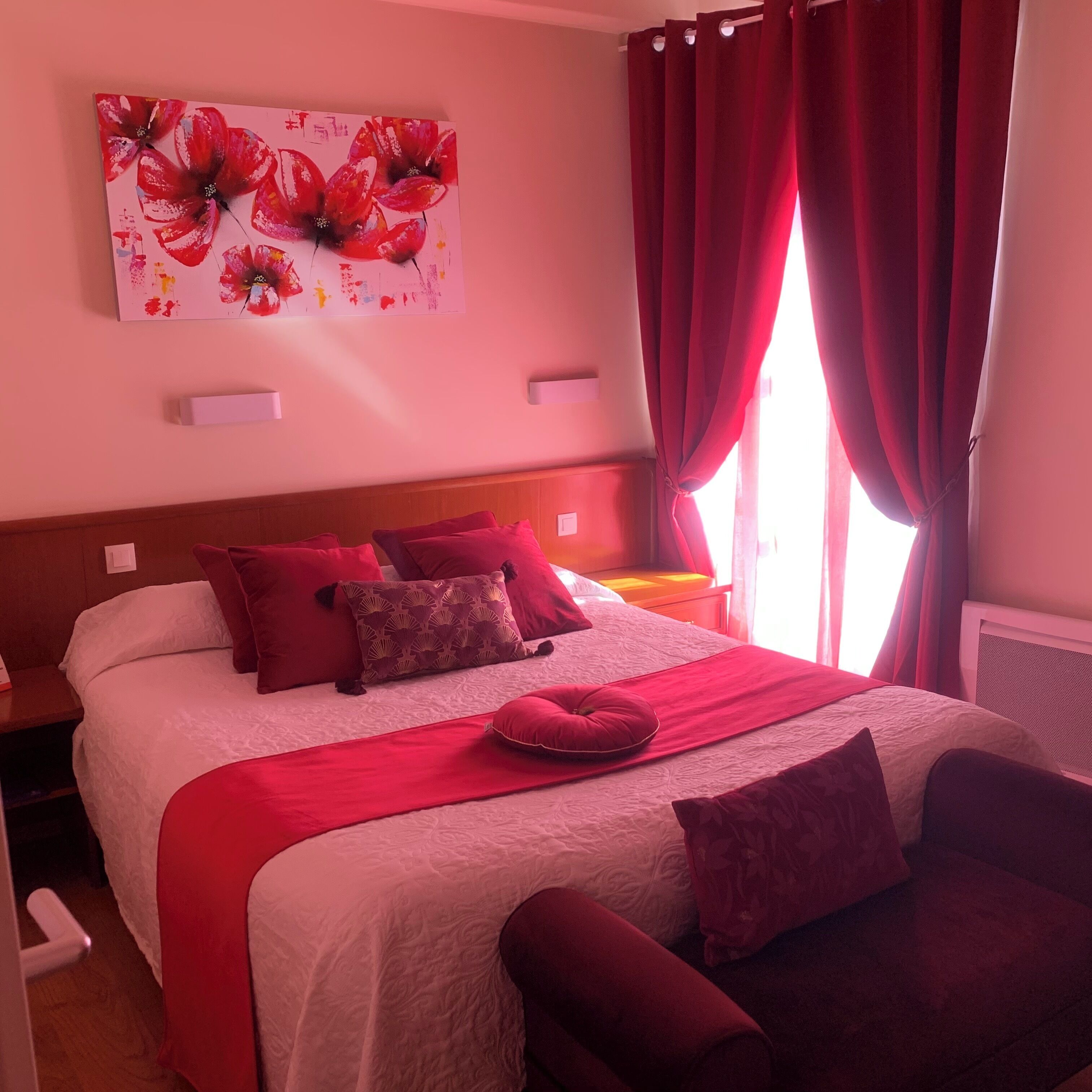 double room | premium bedding, memory-foam beds, minibar, in-room safe