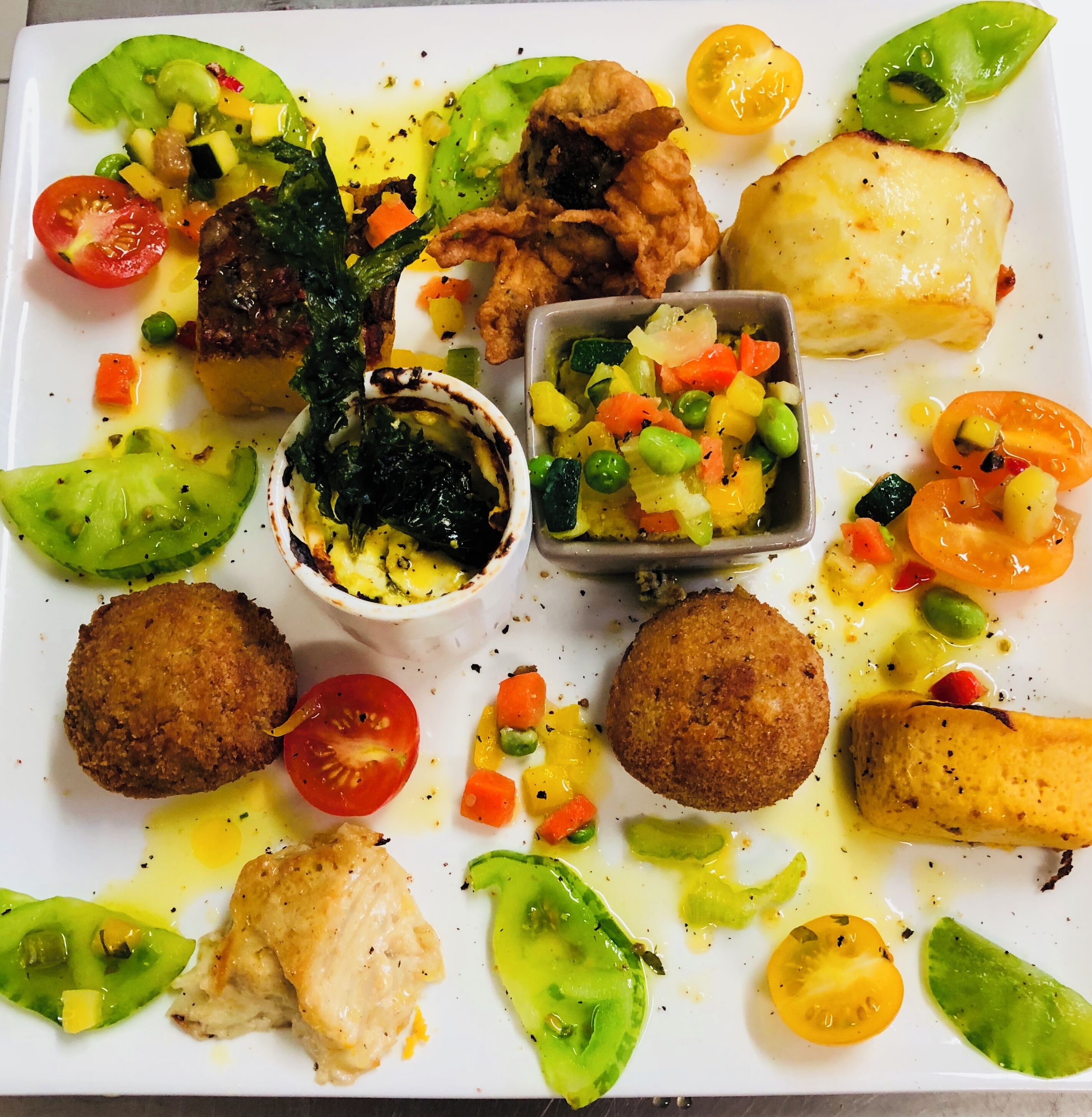 breakfast, lunch, dinner served; french cuisine