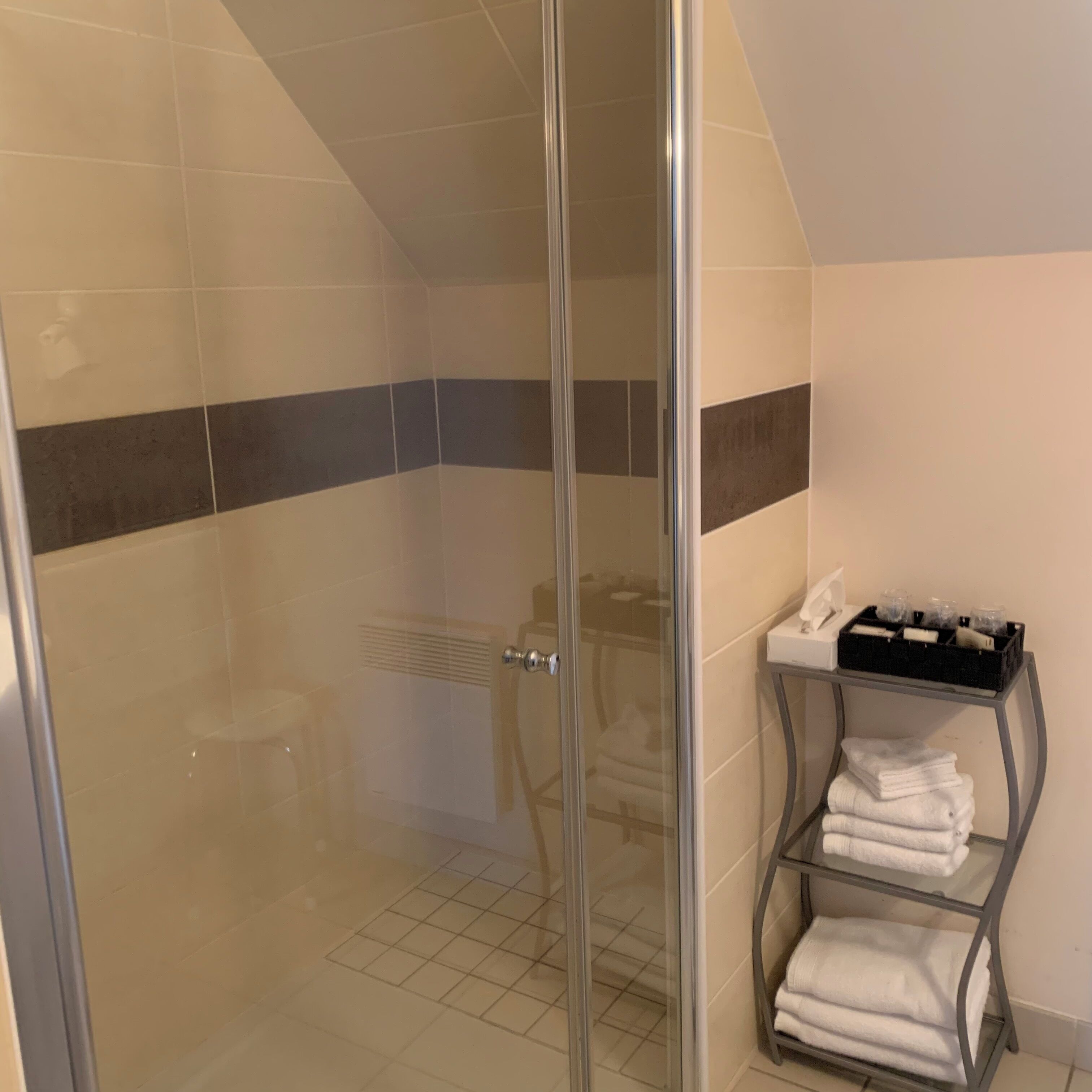 double room | bathroom | rainfall showerhead, free toiletries, hair dryer, towels