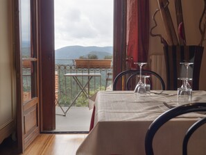 Luxury Condo | Valley view - Relais Il Casale (Tovo San Giacomo)