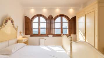 Condo premier, 2 quartos, vista para o vale | 1 quarto, roupas de cama premium