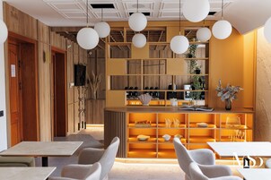 Tägliches Frühstücksbuffet (28 RON pro Person)