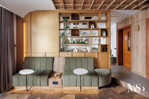 Tägliches Frühstücksbuffet (28 RON pro Person)