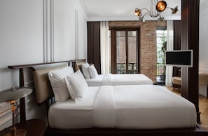 Egyptian cotton sheets, hypo-allergenic bedding, down duvets - Georges Hotel Galata (Istanbul)