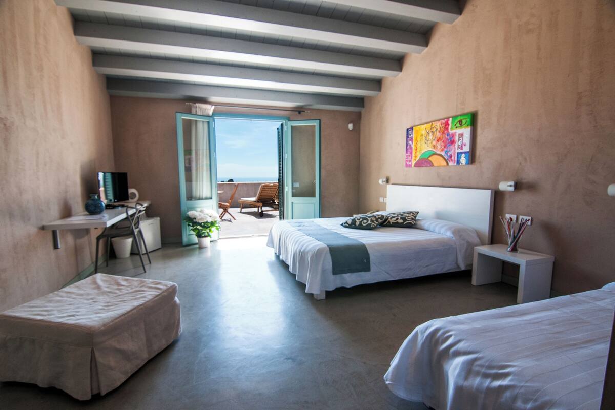 Superior Double Room, 1 King Bed, Terrace, Ocean View