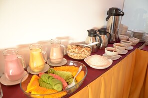 매일 셀프 서비스 무료 아침 식사 포함