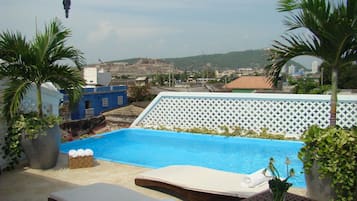 Outdoor pool, pool loungers