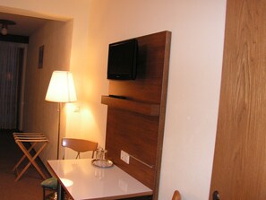 In-room safe, desk, soundproofing, cots/infant beds