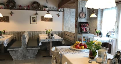 Hotel Garni Haus Alpine