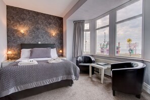 Superior Double Room, Sea View | Egyptian cotton sheets, individually decorated, individually furnished - Windsor Park (Blackpool)