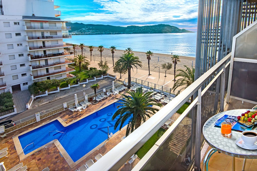 Hotel Monterrey Roses by Pierre & Vacances