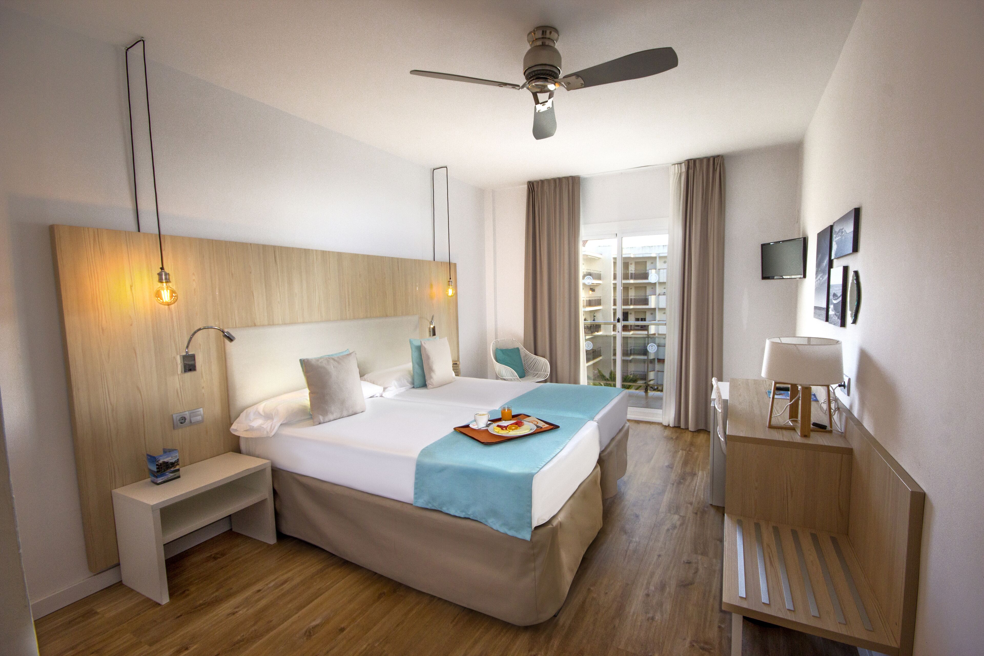 Photo - Hotel Monterrey Roses