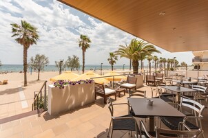 Bar (en la propiedad)