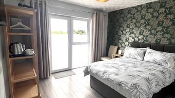 Standard Double Room, Ensuite (Room 6 or 7) | 1 bedroom, soundproofing