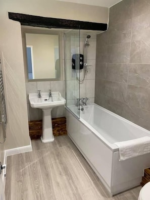 Suite Deluxe, baño privado (Room 2) | Baño