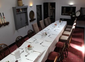 Breakfast and dinner served, local cuisine