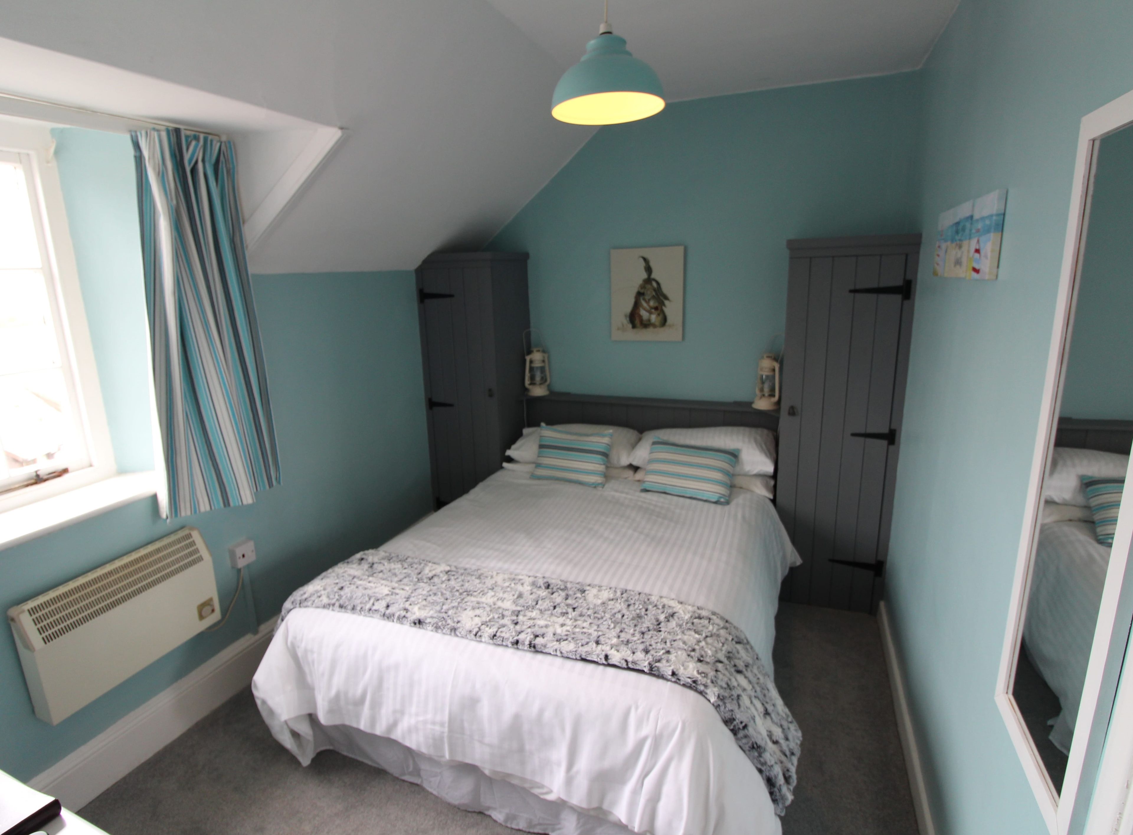 double or twin room, ensuite | iron/ironing board, free wifi