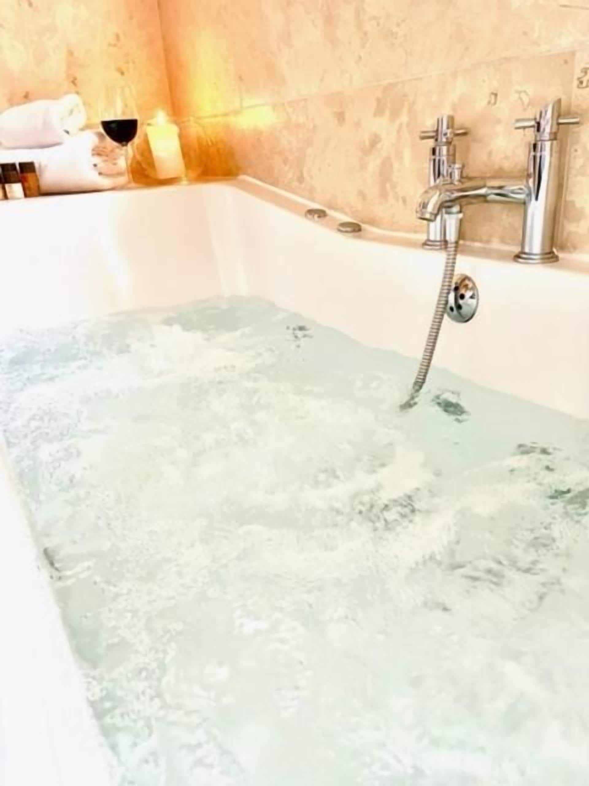 Photo - Oak Tree Inn