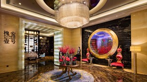 Lunch and dinner served, Chinese cuisine - Intercontinental Shijiazhuang by IHG (Shijiazhuang)