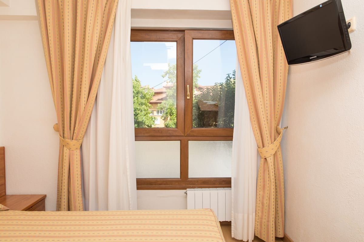 triple room | view from room