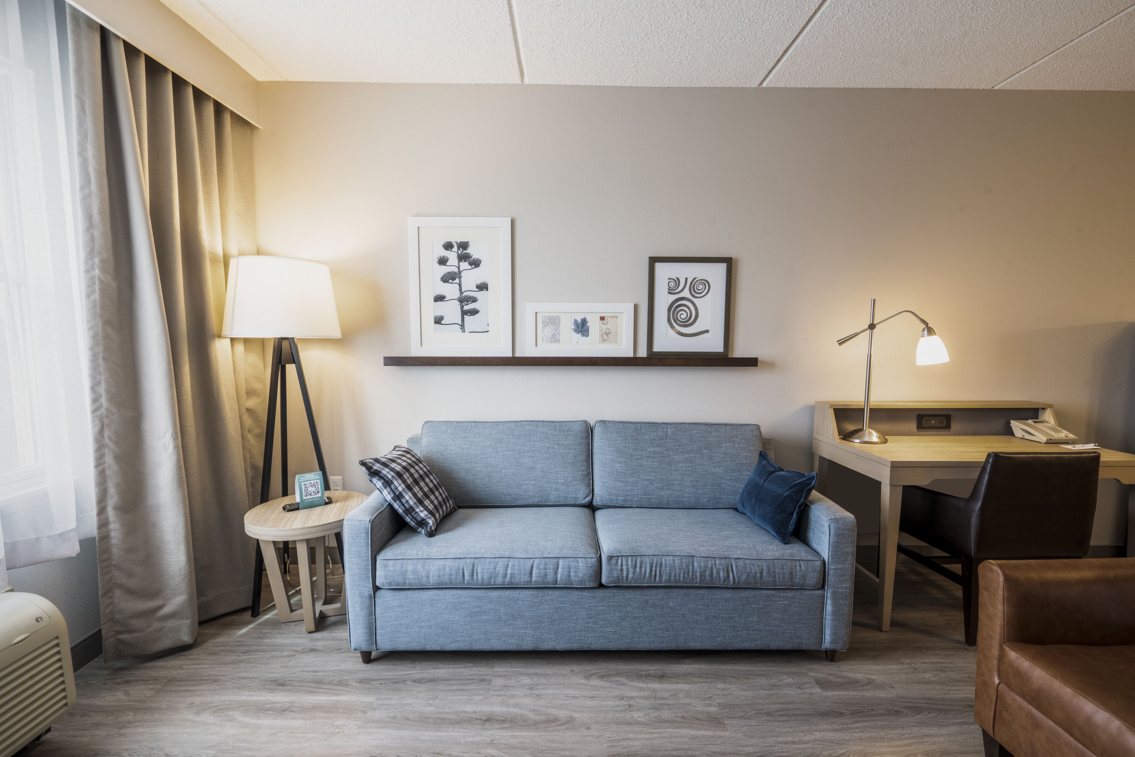 suite, 1 king bed, non smoking (extended stay) | 1 bedroom, in-room safe, desk, laptop workspace