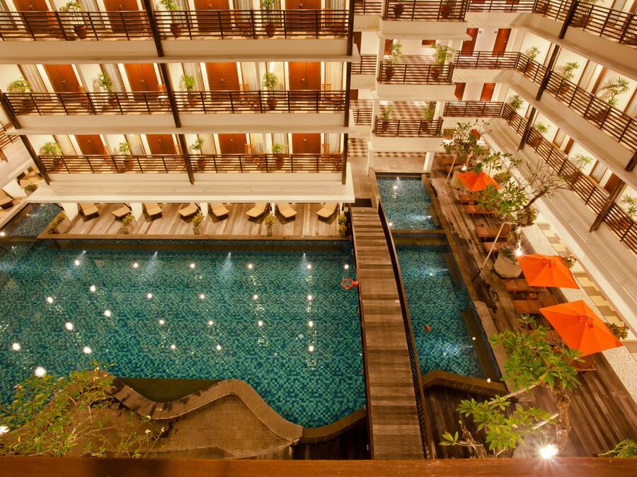 Outdoor pool, pool loungers