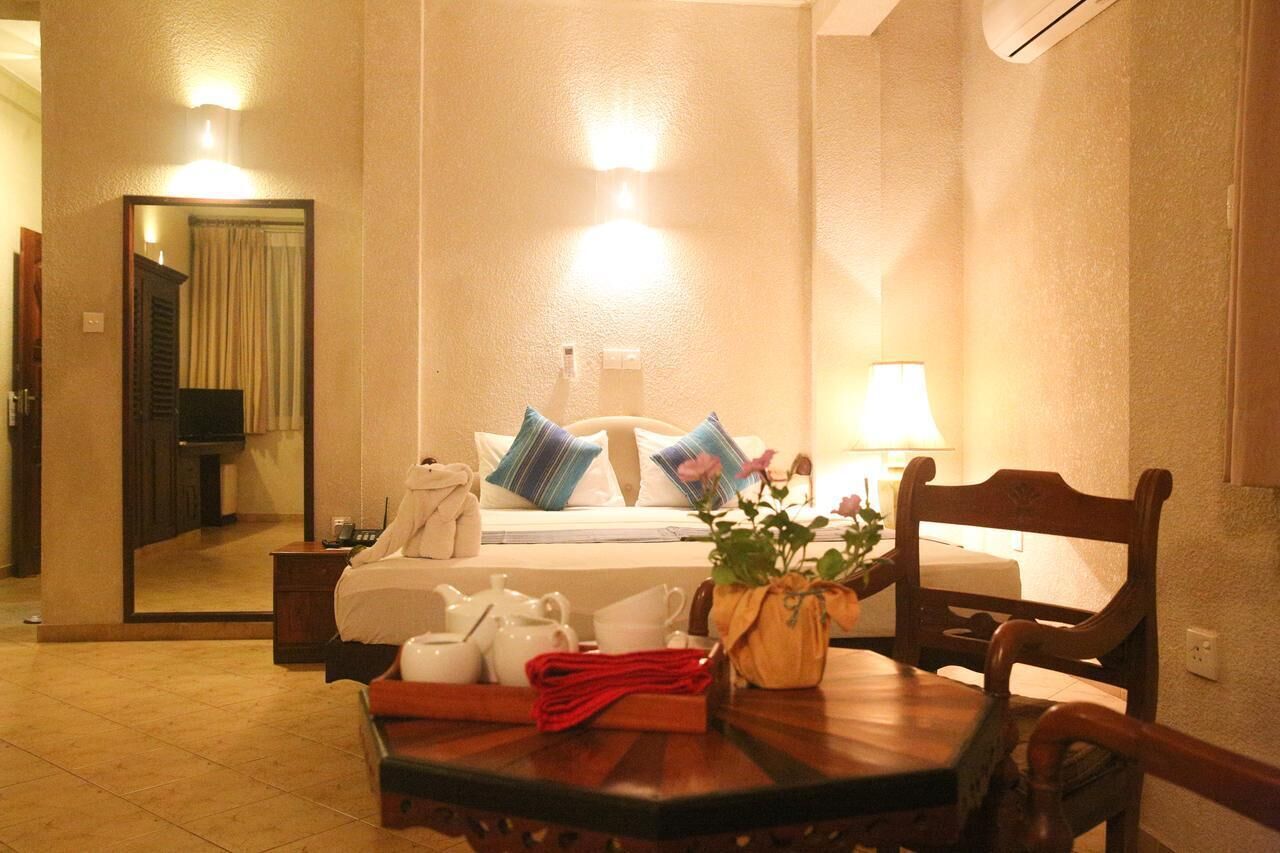 Kamar Superior | Minibar, brankas, meja kerja, dan tirai kedap cahaya