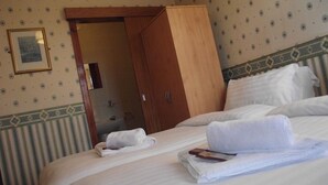 雙床房, 獨立浴室 (Room)