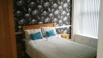 Standaard appartement, 1 slaapkamer (Midships) | 1 slaapkamer, gratis wifi, beddengoed