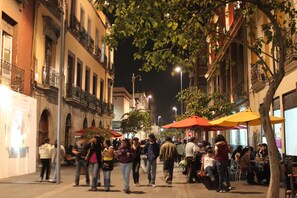 Exterior - Hostal Regina (Mexico City)
