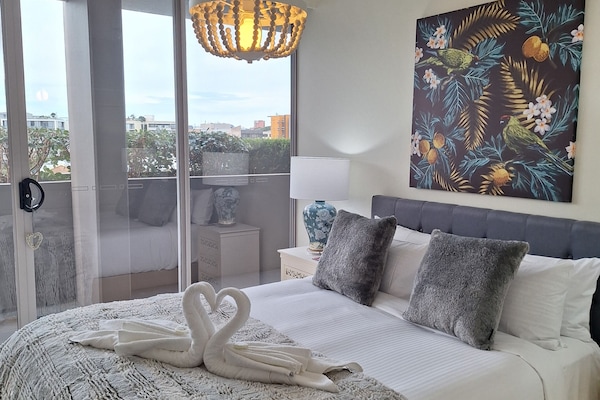 Signature Apartment, 2 Bedrooms, Balcony
