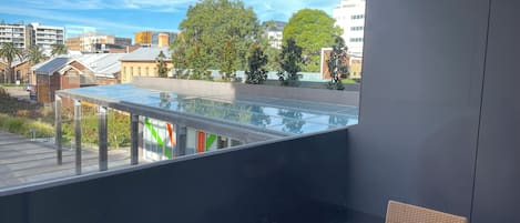 Deluxe One Bedroom | Balcony