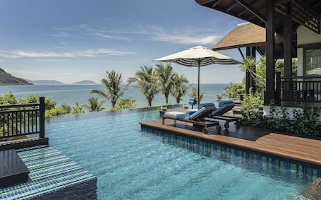 Villa, 3 Bedrooms, Non Smoking (Sun Peninsula Residence) | 1 bedroom, minibar, in-room safe, individually decorated