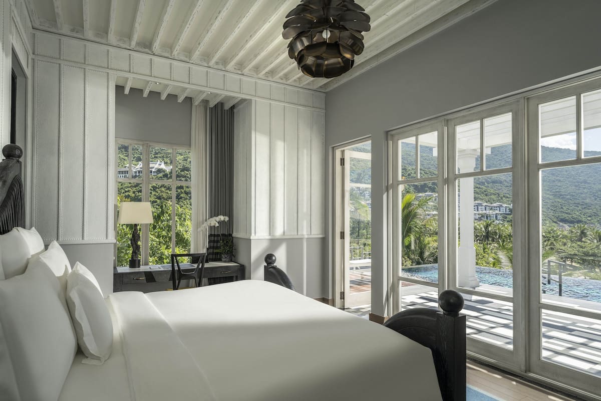 Villa - 3 soveværelser (Bai Bac Bay) | 1 soveværelse, minibar, pengeskab på værelset, individuelt design