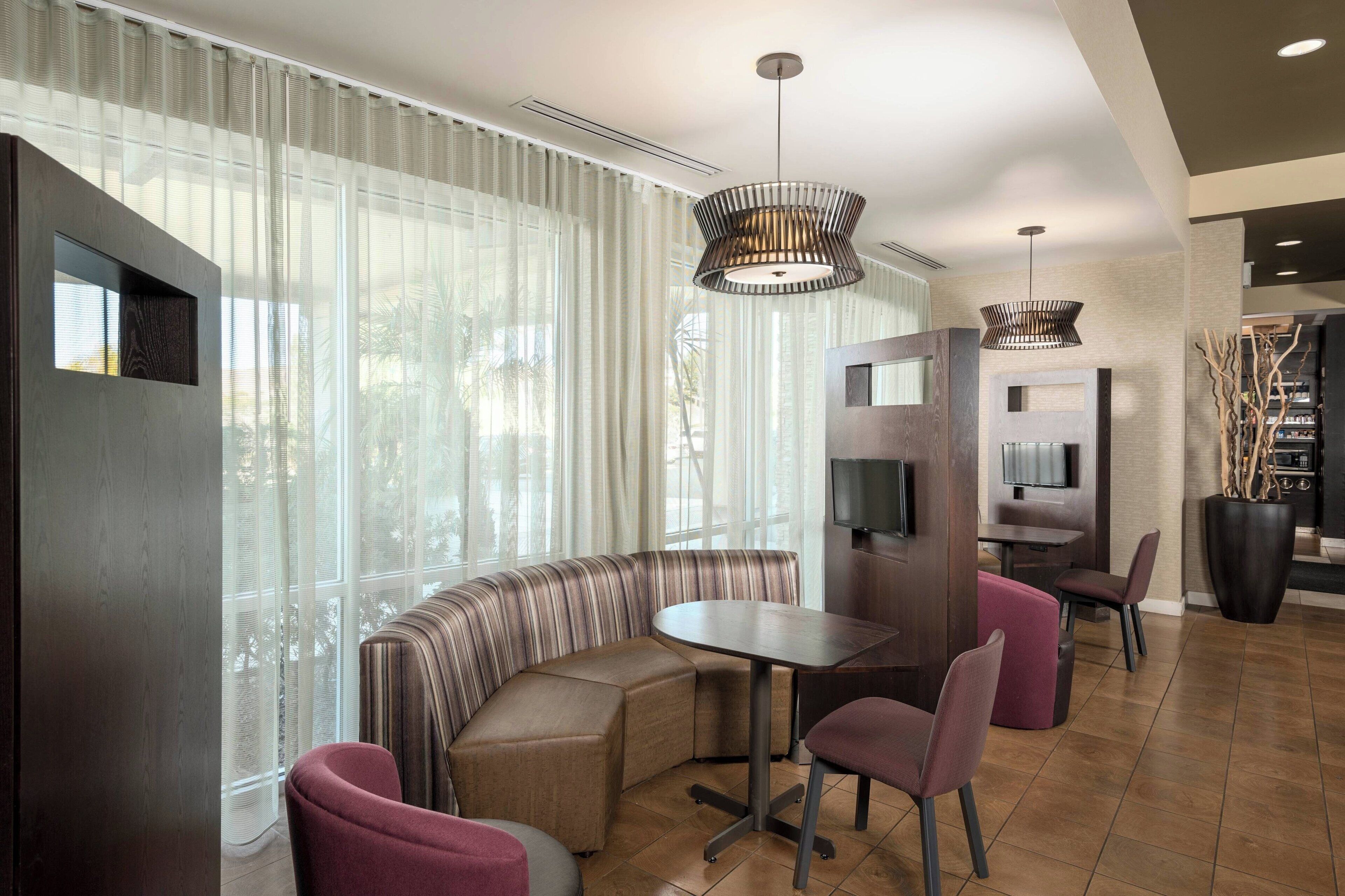 Photo - Courtyard by Marriott San Diego Oceanside