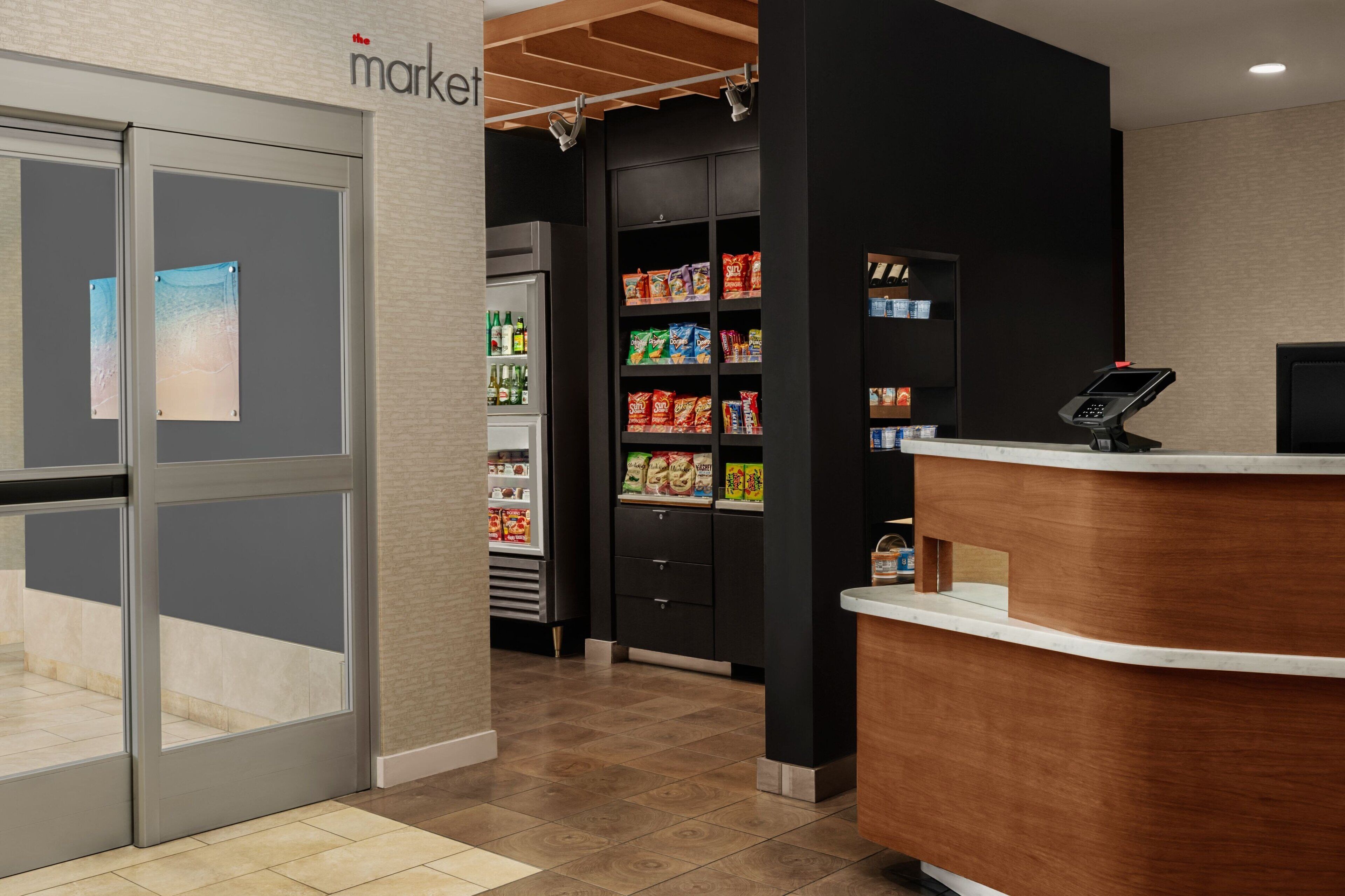 breakfast and dinner served