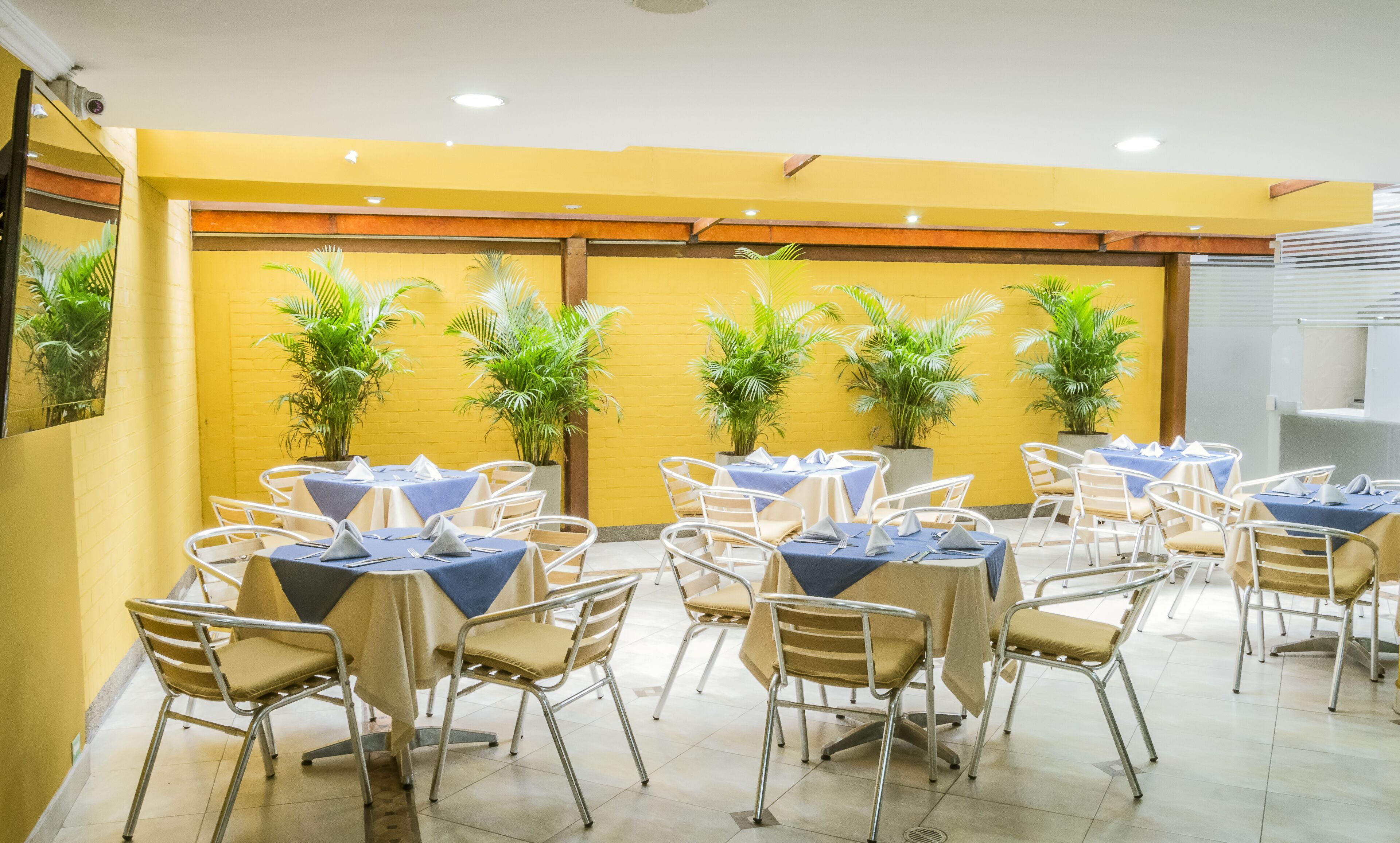 Foto - Hotel Regency Suites La Feria