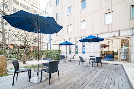 Terrace/patio. Meitetsu Inn Nagoya Kanayama