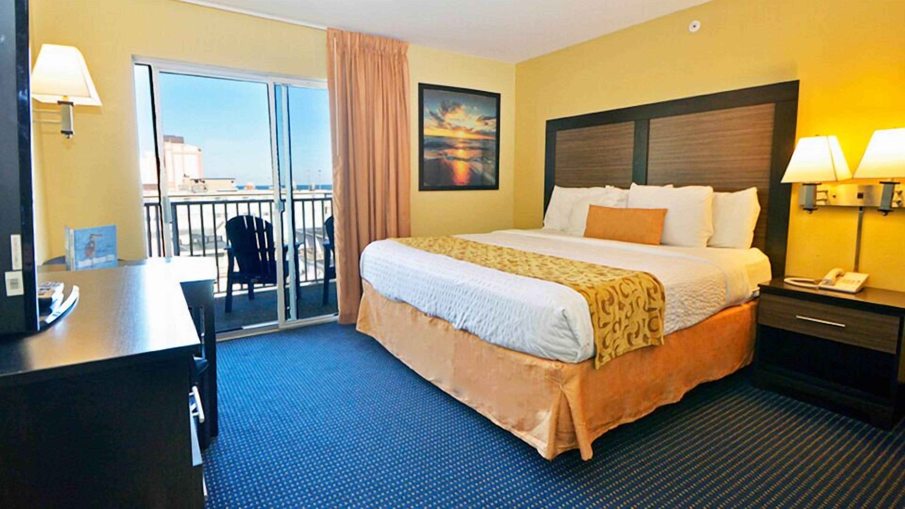 標準客房, 1 張特大雙人床, 按摩浴缸 (Pets Allowed) | 遮光布/窗簾、熨斗/熨衣板、免費無線上網、床單