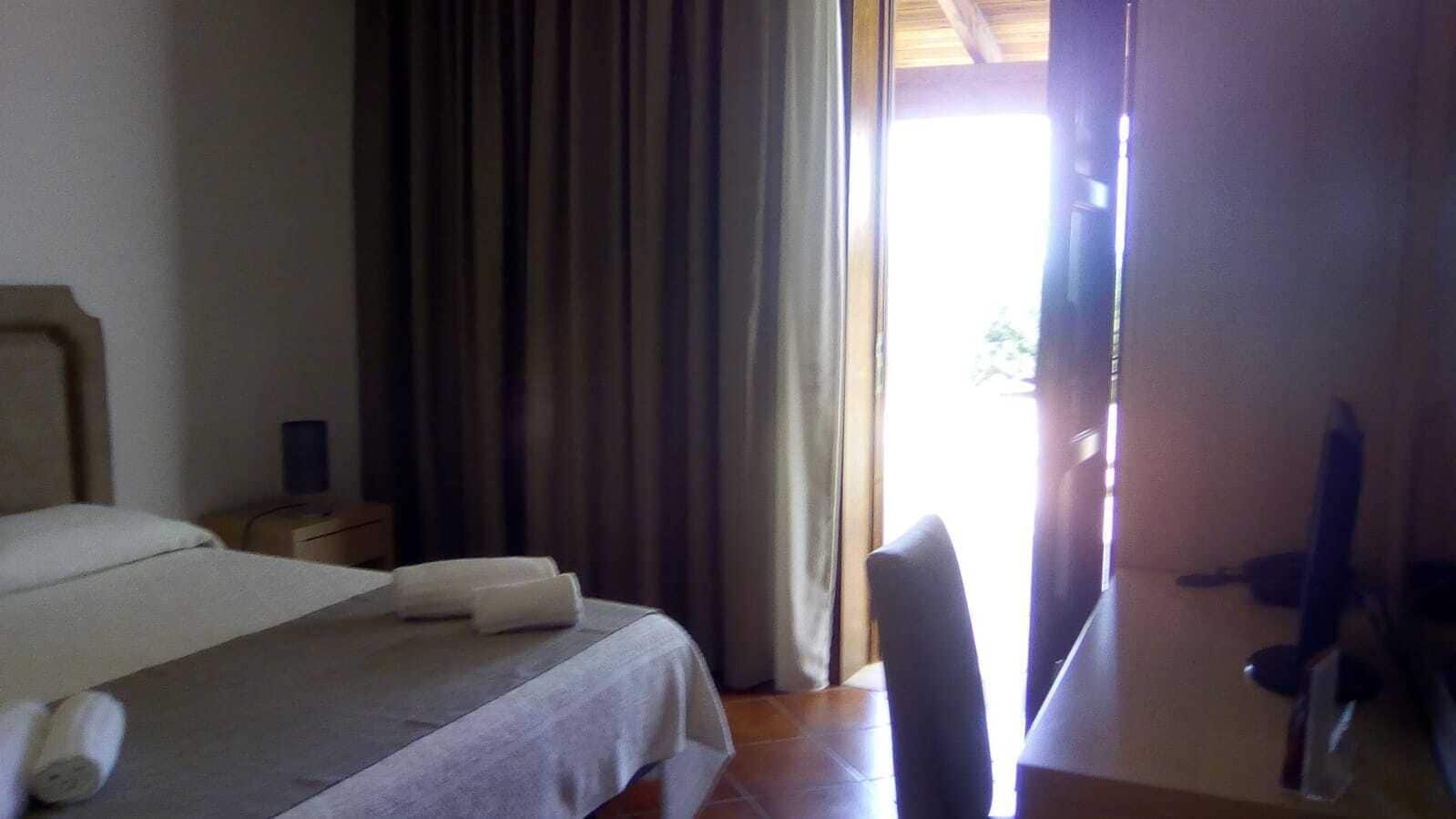 deluxe room | 1 bedroom, frette italian sheets, premium bedding, down duvets