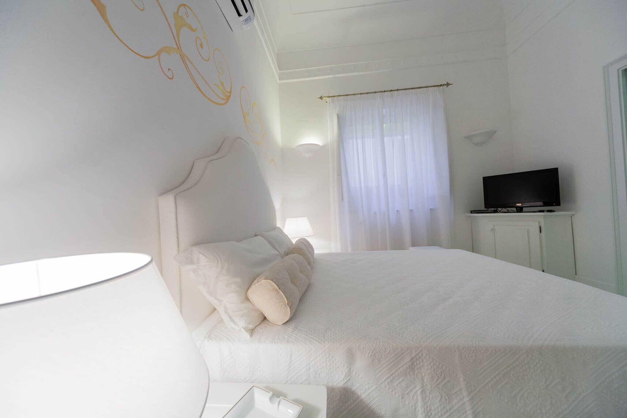 Deluxe-Doppelzimmer, eigenes Bad | Bettwäsche aus ägyptischer Baumwolle, Betten mit Memory-Foam-Matratzen